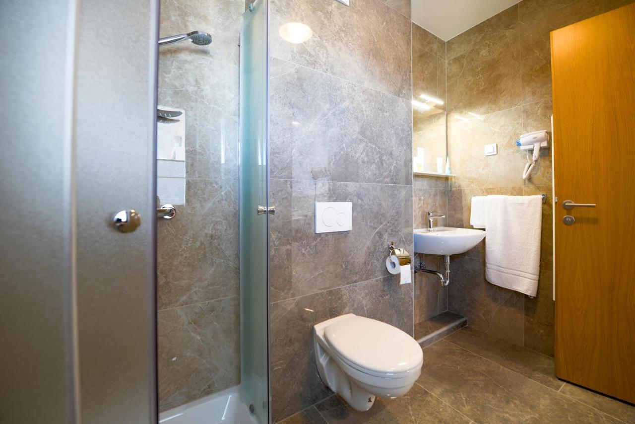 Hotel Baron Smlednik Extérieur photo