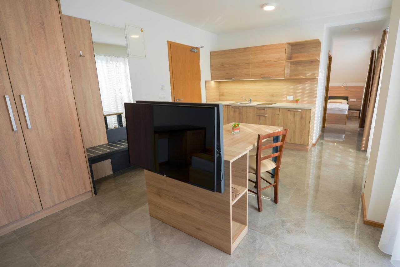 Hotel Baron Smlednik Extérieur photo