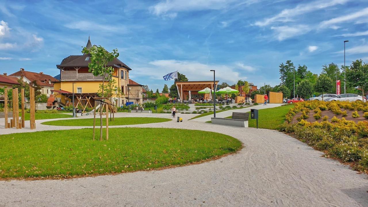 Hotel Baron Smlednik Extérieur photo