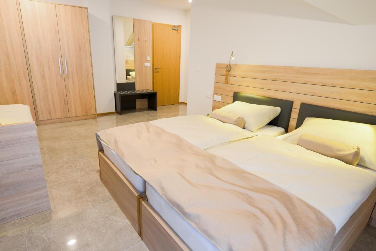 Hotel Baron Smlednik Extérieur photo